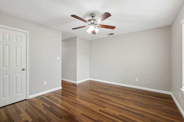 1909 May Street, Fort Worth, TX 76110