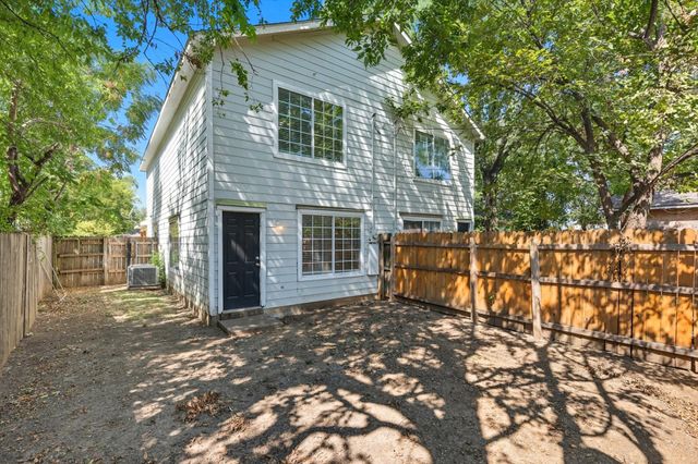 1909 May Street, Fort Worth, TX 76110