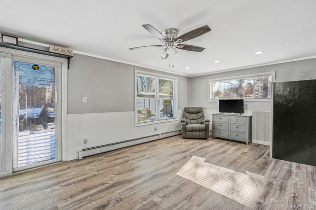 19 Osborne Avenue, Mount Sinai, NY 11766