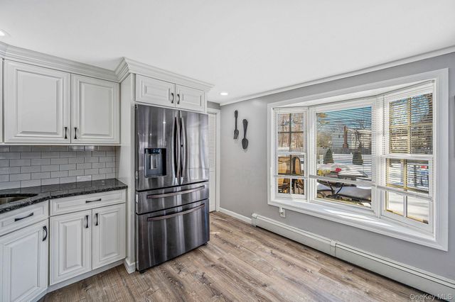 19 Osborne Avenue, Mount Sinai, NY 11766