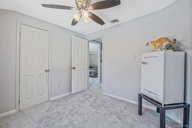 19 Osborne Avenue, Mount Sinai, NY 11766