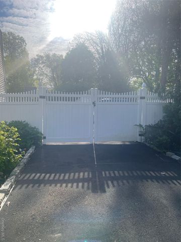 19 Osborne Avenue, Mount Sinai, NY 11766