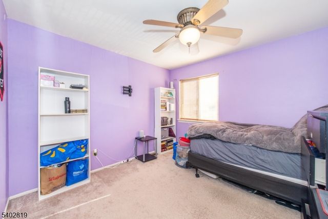 107 Nightingale Ct, Old Bridge Twp., NJ 08857