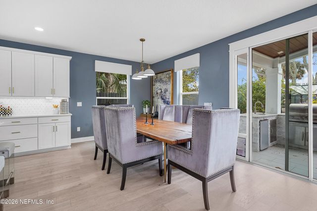 636 8TH Avenue N, Jacksonville Beach, FL 32250