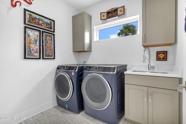 636 8TH Avenue N, Jacksonville Beach, FL 32250