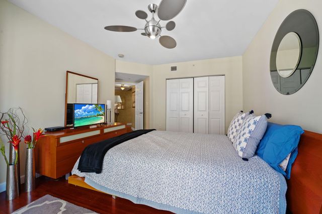 2001 N Ocean Boulevard 605, Fort Lauderdale, FL 33305