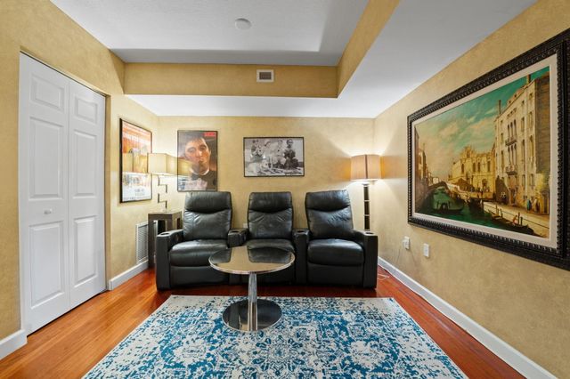 2001 N Ocean Boulevard 605, Fort Lauderdale, FL 33305