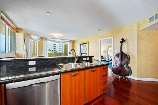 2001 N Ocean Boulevard 605, Fort Lauderdale, FL 33305