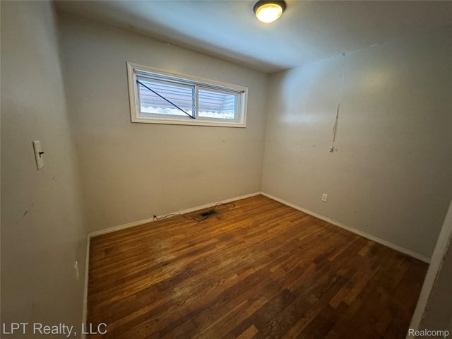 1686 S Bassett Street, Detroit, MI 48217