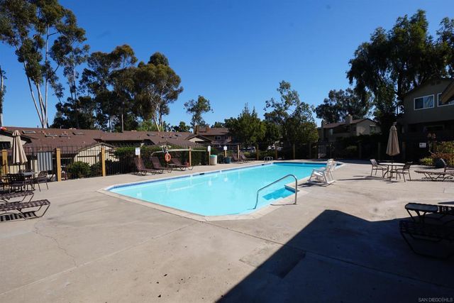 7390 Mission Trails Dr 95, Santee, CA 92071