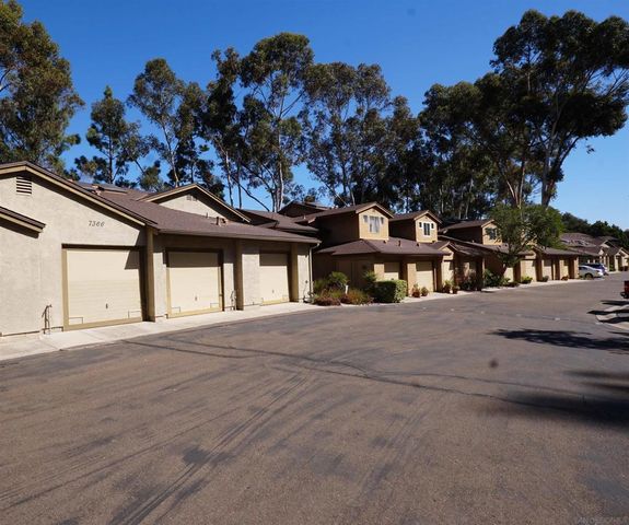 7390 Mission Trails Dr 95, Santee, CA 92071