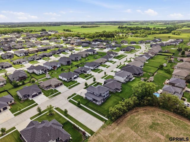 1111 Terrace View Drive, Hickman, NE 68372