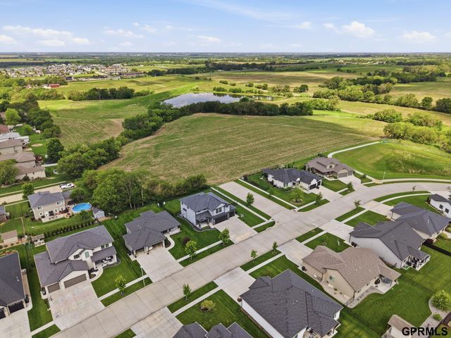 1111 Terrace View Drive, Hickman, NE 68372