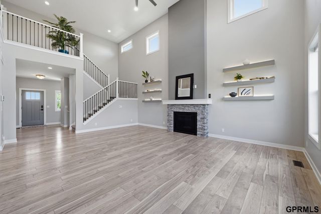 1111 Terrace View Drive, Hickman, NE 68372