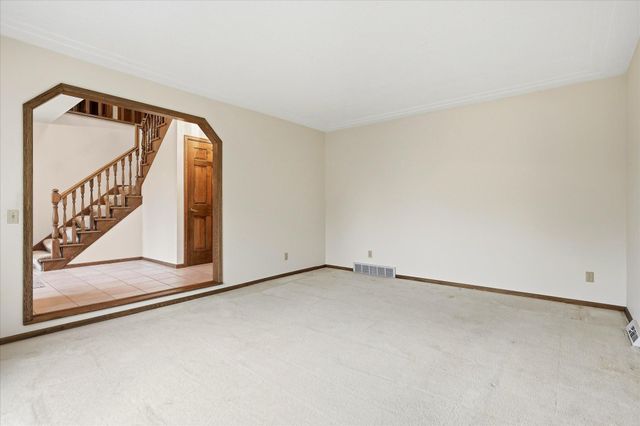 4710 Goldenrod Lane N, Plymouth, MN 55442