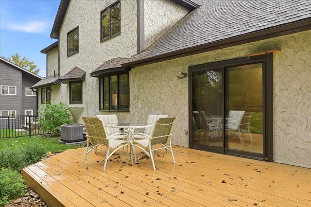 4710 Goldenrod Lane N, Plymouth, MN 55442