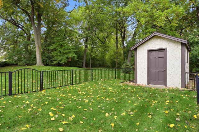 4710 Goldenrod Lane N, Plymouth, MN 55442