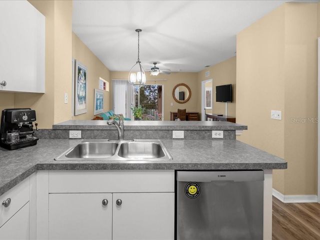 2061 WILLOW HAMMOCK CIRCLE 205, Punta Gorda, FL 33983