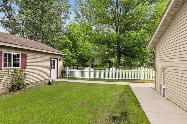 9880 NE River Road, Rice, MN 56367