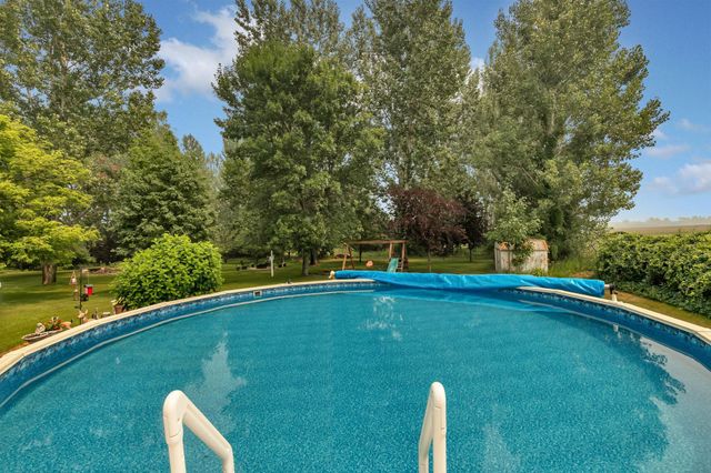 9880 NE River Road, Rice, MN 56367