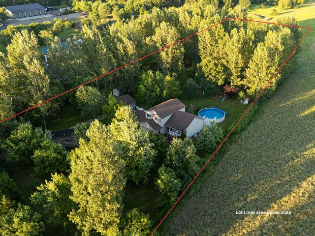 9880 NE River Road, Rice, MN 56367