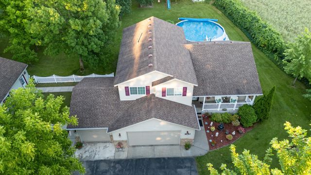 9880 NE River Road, Rice, MN 56367