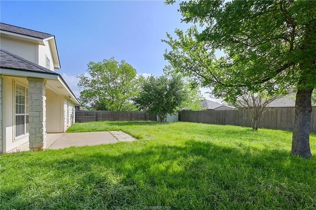 1300 Danville Court, College Station, TX 77845