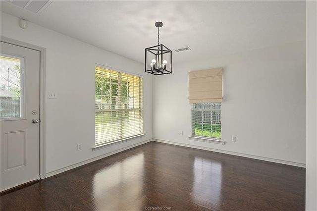 1300 Danville Court, College Station, TX 77845