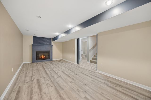 419 Tyler Avenue S, Hopkins, MN 55343