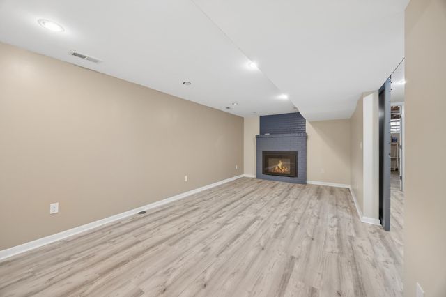 419 Tyler Avenue S, Hopkins, MN 55343