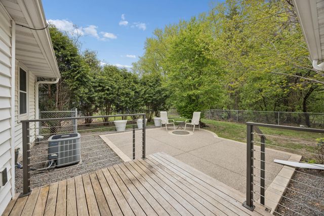 419 Tyler Avenue S, Hopkins, MN 55343