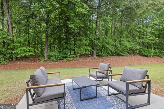 1971 Silver Birch Drive SE, Smyrna, GA 30080