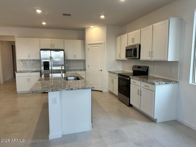 25243 W BOWKER Street, Buckeye, AZ 85326