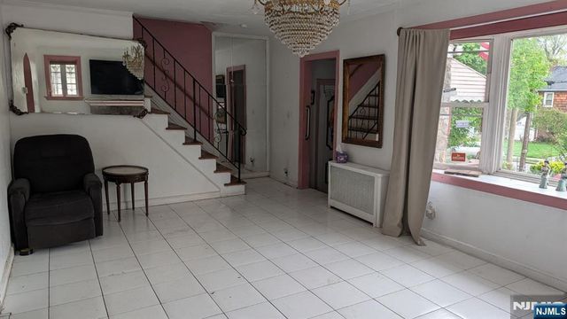 1067 Julia Street, Teaneck, NJ 07666