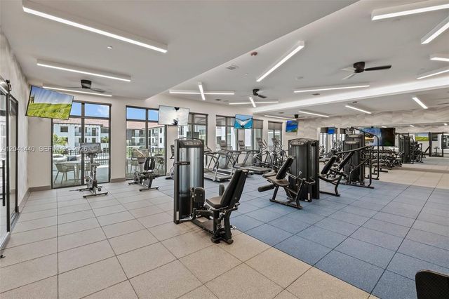 3991 NW 82nd Ave 204, Cooper City, FL 33024