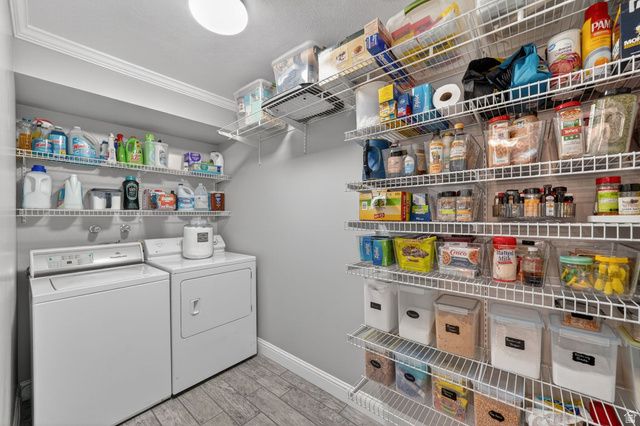 1581 W 6720 S, West Jordan, UT 84084