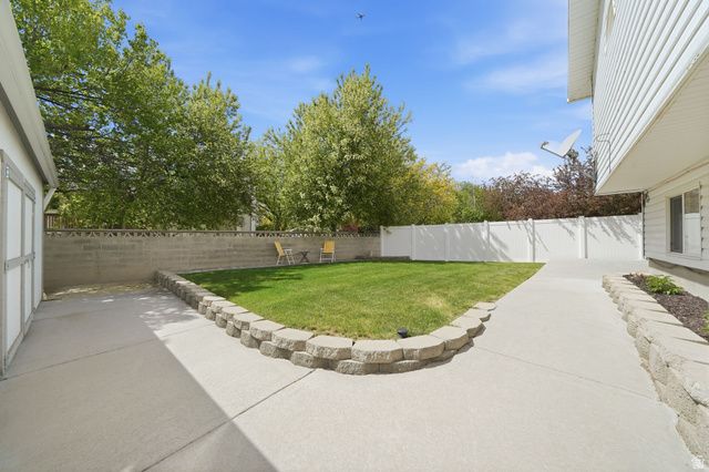 1581 W 6720 S, West Jordan, UT 84084