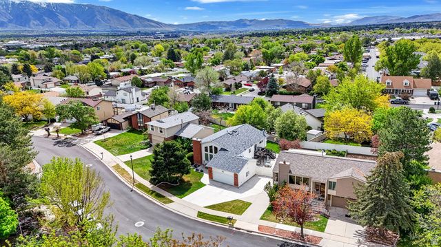 1581 W 6720 S, West Jordan, UT 84084