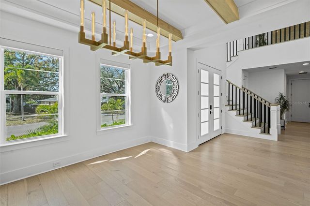 615 LUZON AVENUE, Tampa, FL 33606