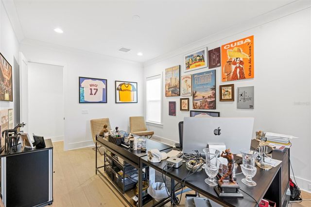 615 LUZON AVENUE, Tampa, FL 33606