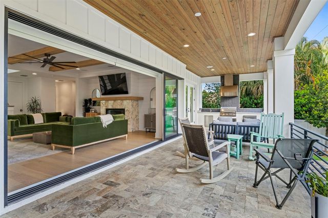 615 LUZON AVENUE, Tampa, FL 33606