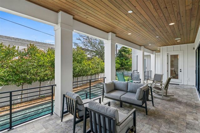 615 LUZON AVENUE, Tampa, FL 33606