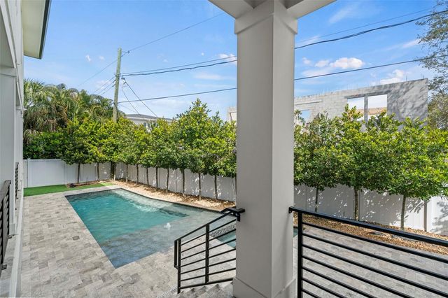 615 LUZON AVENUE, Tampa, FL 33606