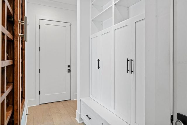 615 LUZON AVENUE, Tampa, FL 33606