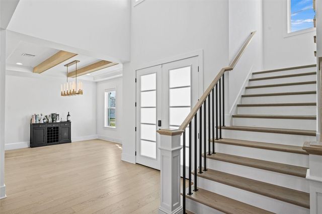 615 LUZON AVENUE, Tampa, FL 33606