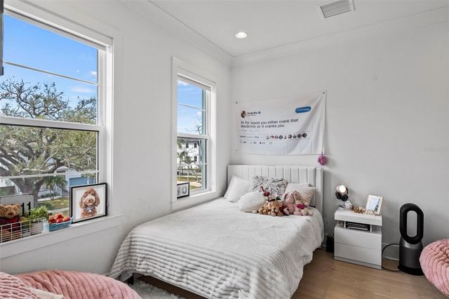 615 LUZON AVENUE, Tampa, FL 33606