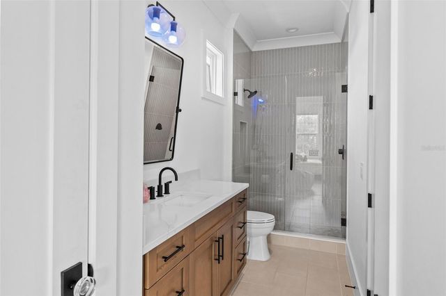 615 LUZON AVENUE, Tampa, FL 33606