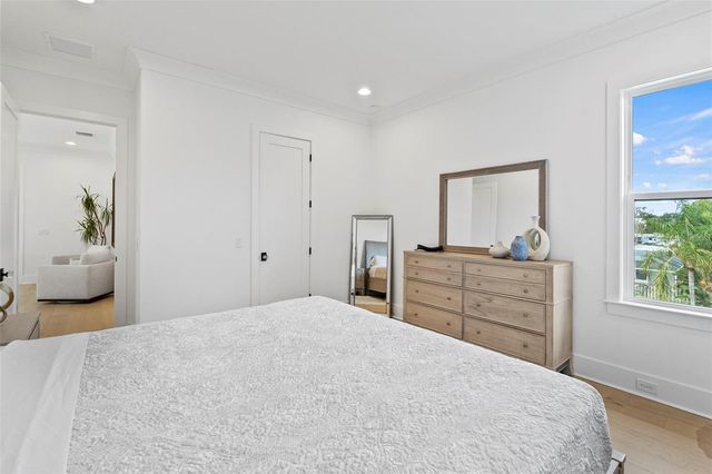 615 LUZON AVENUE, Tampa, FL 33606