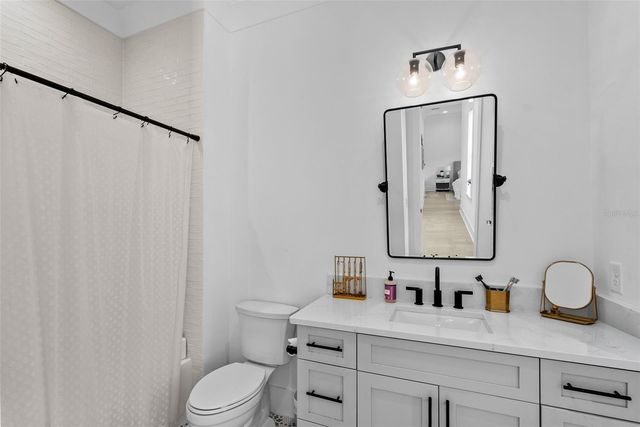 615 LUZON AVENUE, Tampa, FL 33606