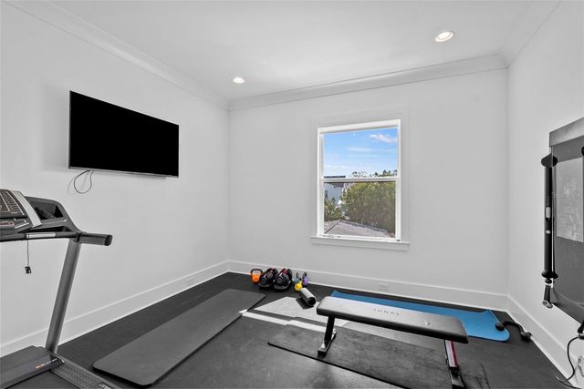 615 LUZON AVENUE, Tampa, FL 33606